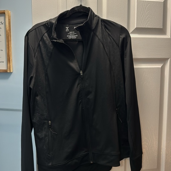 Ladies  Xersion Quick Dri exercise jacket - Picture 2 of 6